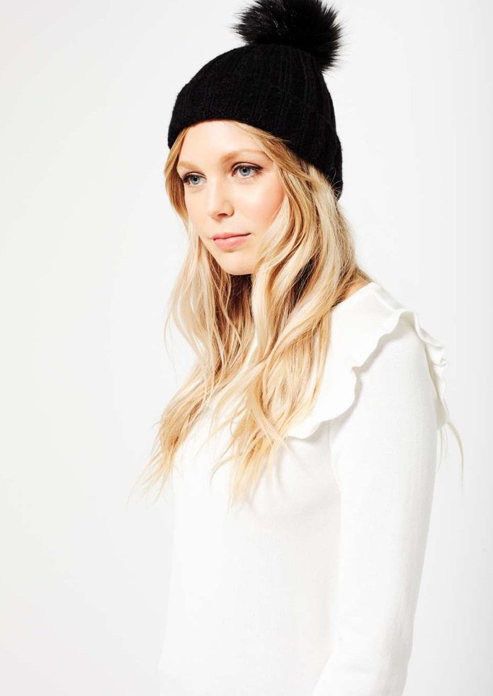 Bonnet POMPON miss selfridge