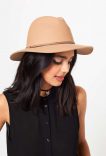 Chapeau fedora bords bruts miss selfridge