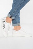 Baskets DANYA CALVIN KLEIN